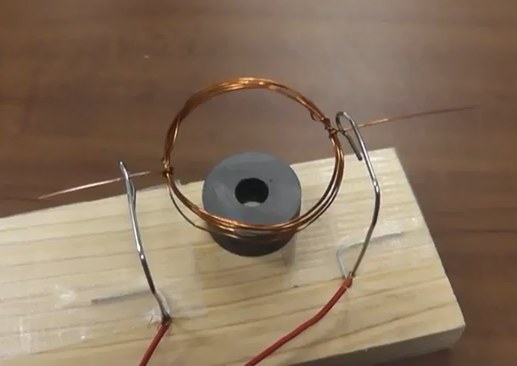 中２の理科の教科書に出ているコイルモーターを作成してみました 栄翔塾 千葉県東金市の個別指導の学習塾